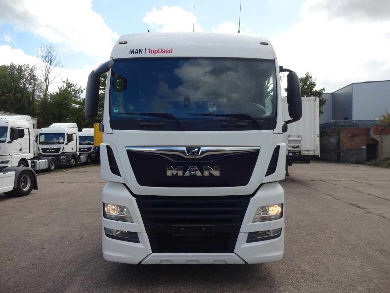 MAN TGX 18.460, XLX, ACC, 2 x Tank - Камион влекач: слика 2 MAN TGX 18.460, XLX, ACC, 2 x Tank - Камион влекач: слика 2