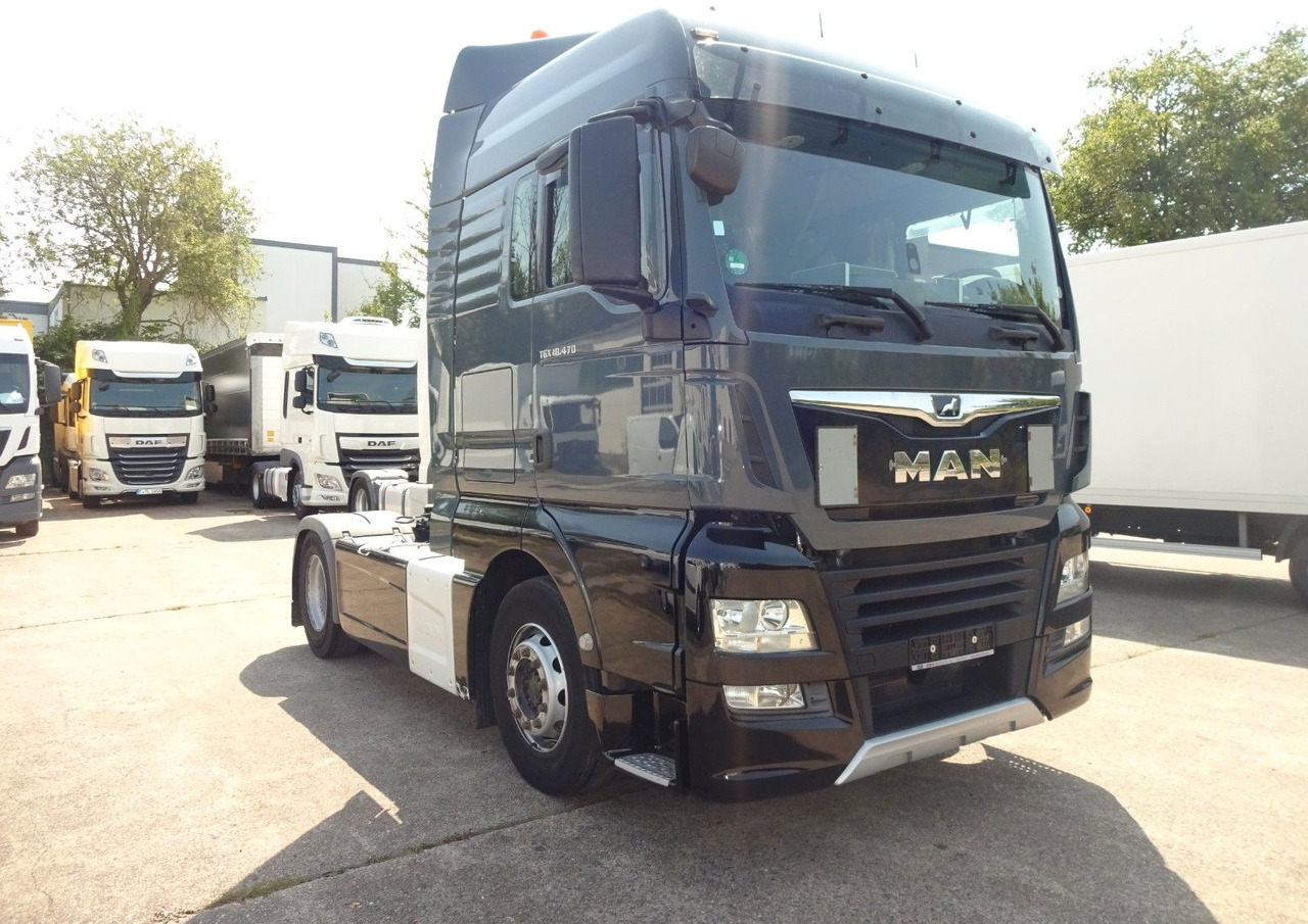 MAN TGX 18.470, XLX, Intarder, ACC, 2 Tank, Standkl - Камион влекач: слика 3 MAN TGX 18.470, XLX, Intarder, ACC, 2 Tank, Standkl - Камион влекач: слика 3