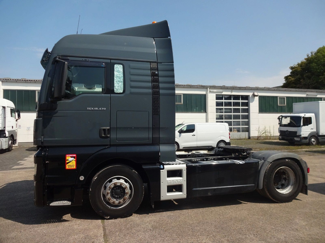 MAN TGX 18.470, XLX, Intarder, ACC, 2 Tank, Standkl - Камион влекач: слика 4 MAN TGX 18.470, XLX, Intarder, ACC, 2 Tank, Standkl - Камион влекач: слика 4