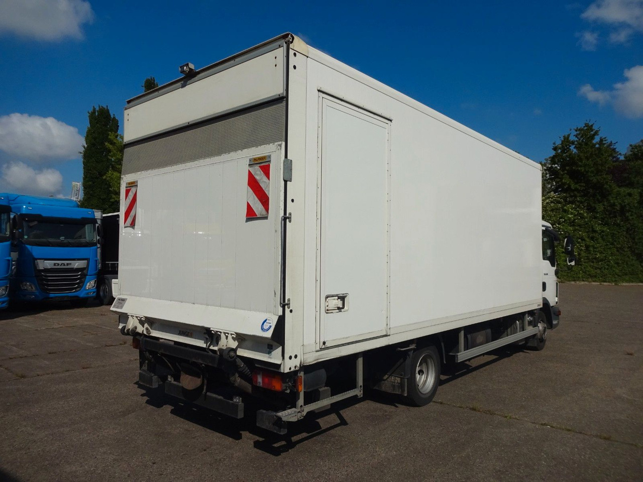 MAN MAN TGL 8.190, Koffer, LBW, Kamera, Luft, AHK - Камион сандучар: слика 5 MAN MAN TGL 8.190, Koffer, LBW, Kamera, Luft, AHK - Камион сандучар: слика 5