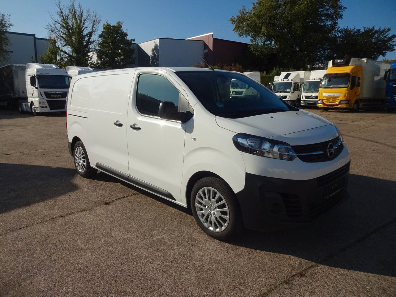 Opel Vivaro Kasten L1H1, Klima, PDC, - Мало комбе: слика 3 Opel Vivaro Kasten L1H1, Klima, PDC, - Мало комбе: слика 3