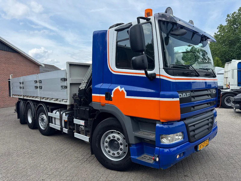 DAF CF 85.360 8X2 3 Zijdige kipper HIAB 16 t/m kraan AHK Top condition - Кипер, Камион со кран: слика 4 DAF CF 85.360 8X2 3 Zijdige kipper HIAB 16 t/m kraan AHK Top condition - Кипер, Камион со кран: слика 4