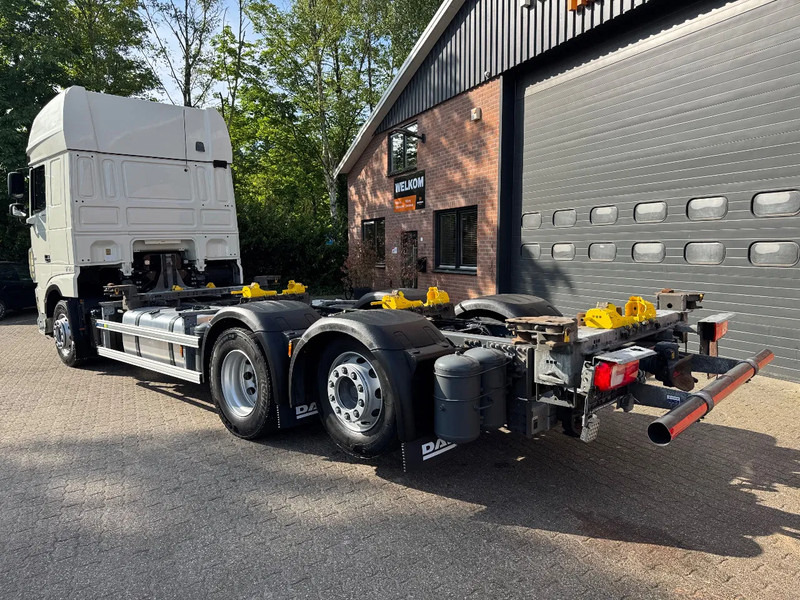 DAF XF 480 6X2 SSC FAR BDF Retarder 2x AHK 7.82 Multiwechseler - Транспортер на контејнер/ Камион со променливо тело: слика 3 DAF XF 480 6X2 SSC FAR BDF Retarder 2x AHK 7.82 Multiwechseler - Транспортер на контејнер/ Камион со променливо тело: слика 3