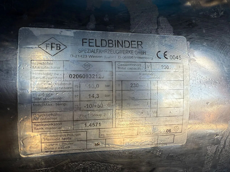 Полуприколка цистерна Feldbinder 34m3 Veevoeder Vogelsang-pomp, Coating binnenzijde: слика 14