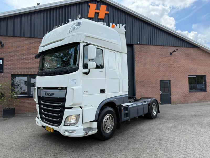 DAF XF 460 SSC Super Space Standairco NL Truck - Камион влекач: слика 1 DAF XF 460 SSC Super Space Standairco NL Truck - Камион влекач: слика 1