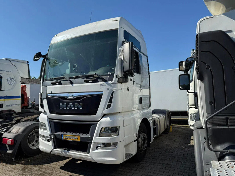 MAN TGX 18.440 XXL NO Gearbox & NO Engine, complete brief - Камион влекач: слика 1 MAN TGX 18.440 XXL NO Gearbox & NO Engine, complete brief - Камион влекач: слика 1