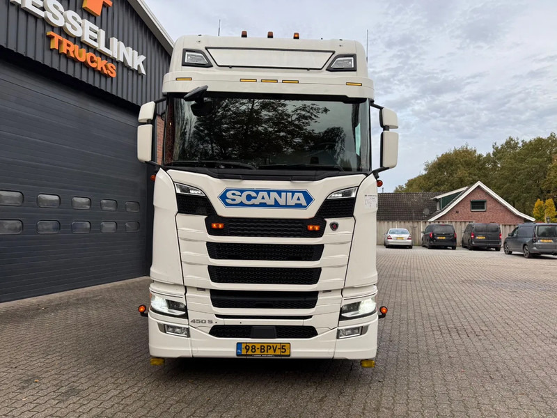 Scania S450 6X2 Full-Air Retarder Standairco 2X Tank Smarttacho 2 APK 09/2026 - Камион влекач: слика 5 Scania S450 6X2 Full-Air Retarder Standairco 2X Tank Smarttacho 2 APK 09/2026 - Камион влекач: слика 5