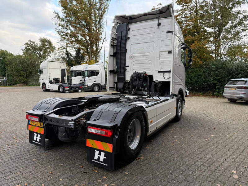 Volvo FH 500 4x2 Globetrotter Hydraukic Standairco 799.830KM NL Truck - Камион влекач: слика 4 Volvo FH 500 4x2 Globetrotter Hydraukic Standairco 799.830KM NL Truck - Камион влекач: слика 4
