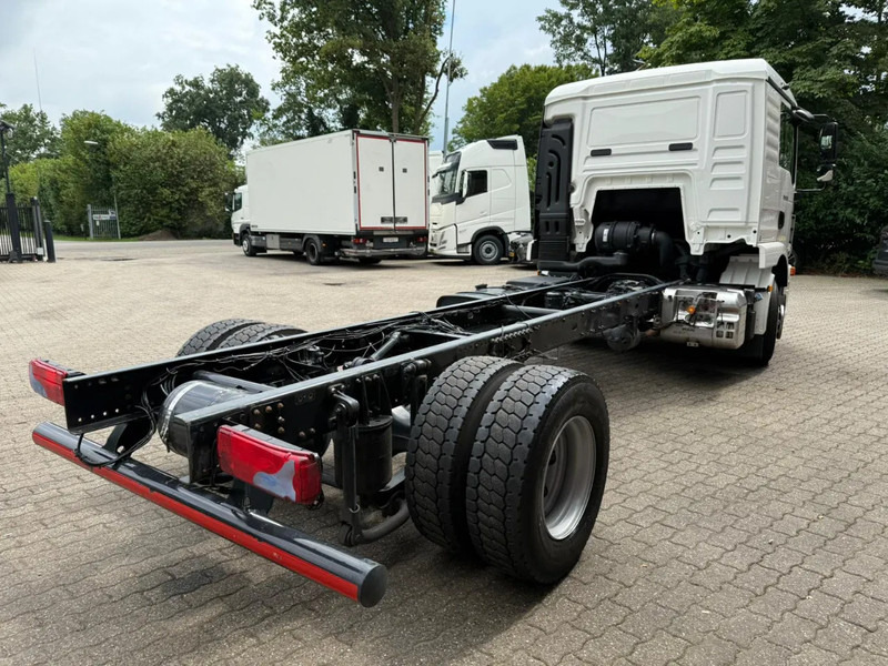 MAN TGM TGM 15.250 4X2 Chassis, Airco, 526.460 KM, Slaapcabine - Камион со кабинска шасија: слика 3 MAN TGM TGM 15.250 4X2 Chassis, Airco, 526.460 KM, Slaapcabine - Камион со кабинска шасија: слика 3