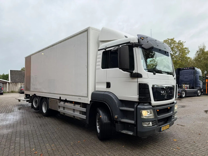 MAN TGS 26.320 Koffer Stuuras AHK 2.500KG LBW 319.460KM! NL Truck - Камион сандучар: слика 2 MAN TGS 26.320 Koffer Stuuras AHK 2.500KG LBW 319.460KM! NL Truck - Камион сандучар: слика 2