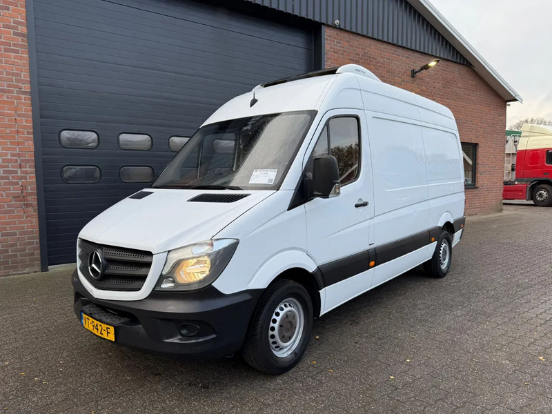 Mercedes-Benz Sprinter 314 Dual Zone Frigo -30/+30 AUT. APK/TUV 06-2026 - Комбе ладилник: слика 1 Mercedes-Benz Sprinter 314 Dual Zone Frigo -30/+30 AUT. APK/TUV 06-2026 - Комбе ладилник: слика 1