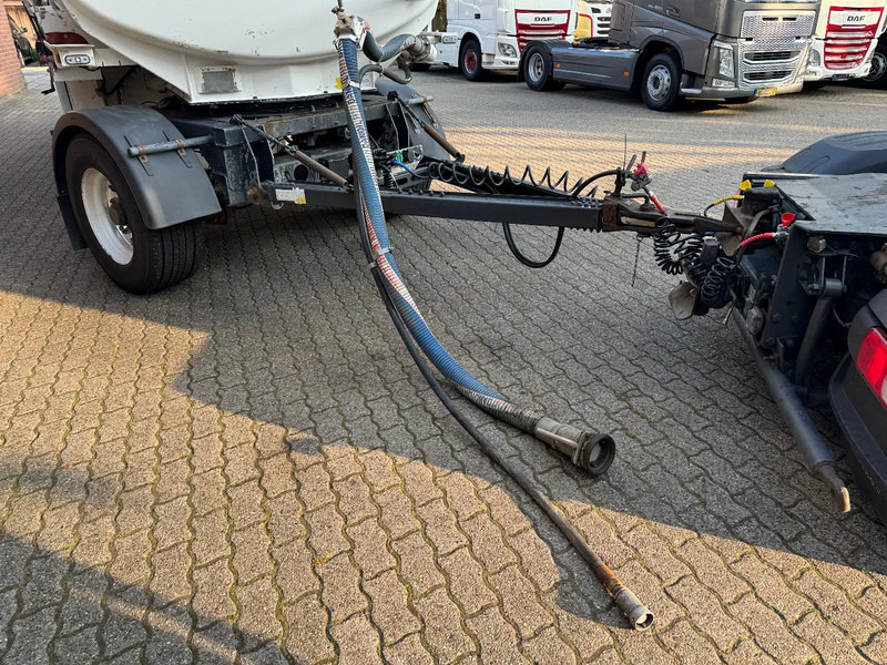 ROHR FUEL Kraftstoff Benzin/Diesel 26.000L 4 Rooms ADR Pump - Земјоделска приколка: слика 4 ROHR FUEL Kraftstoff Benzin/Diesel 26.000L 4 Rooms ADR Pump - Земјоделска приколка: слика 4