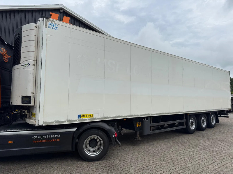 Schmitz Cargobull SKO 24 5x Meatrails Rohrbahnen Fleisch Carrier Vector 1950MT - Изотермална полуприколка: слика 1 Schmitz Cargobull SKO 24 5x Meatrails Rohrbahnen Fleisch Carrier Vector 1950MT - Изотермална полуприколка: слика 1