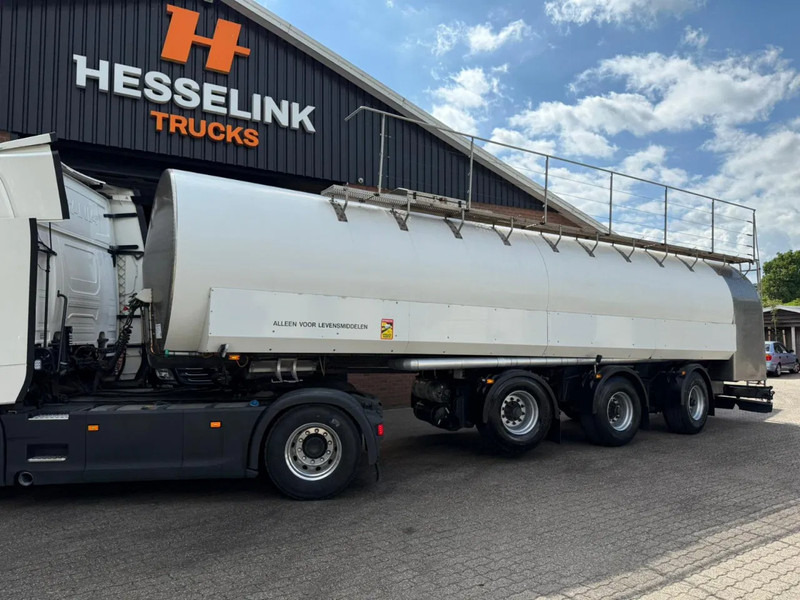 Lako T344-RMO RVS/Edelstahl Melk/Milch/Food/Lebensmittel 2X Stuuras - Полуприколка цистерна: слика 1 Lako T344-RMO RVS/Edelstahl Melk/Milch/Food/Lebensmittel 2X Stuuras - Полуприколка цистерна: слика 1