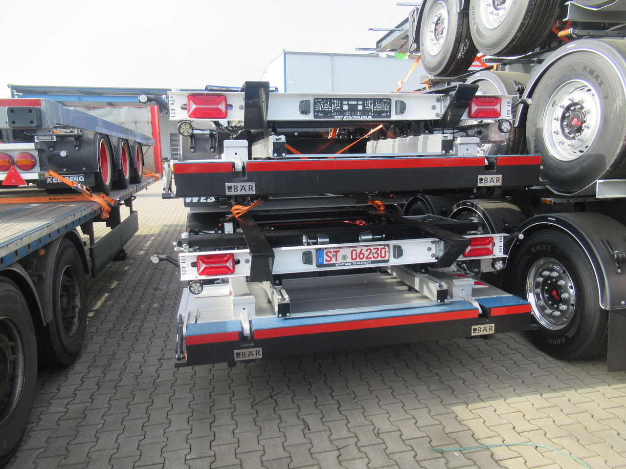 System Trailers BDF-System, Standard ohne Zulassung, mit Ladebordwand - Приколка сандучар: слика 3 System Trailers BDF-System, Standard ohne Zulassung, mit Ladebordwand - Приколка сандучар: слика 3