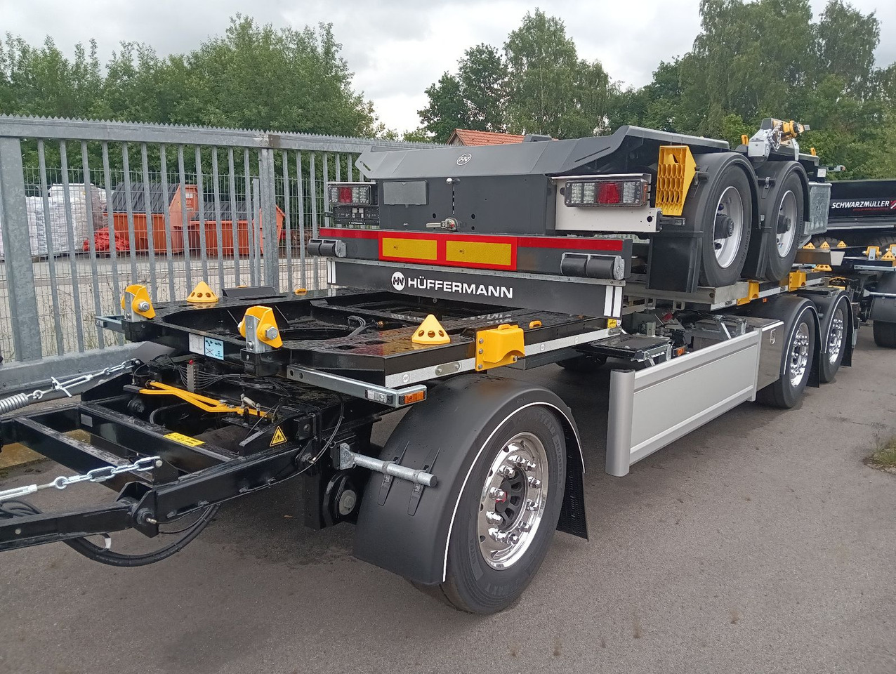 Hüffermann 3-A VARIO-CARRIER SAF NEU VERZINKT LiftAlufelgen - Роло/ Подизач приколка: слика 3 Hüffermann 3-A VARIO-CARRIER SAF NEU VERZINKT LiftAlufelgen - Роло/ Подизач приколка: слика 3