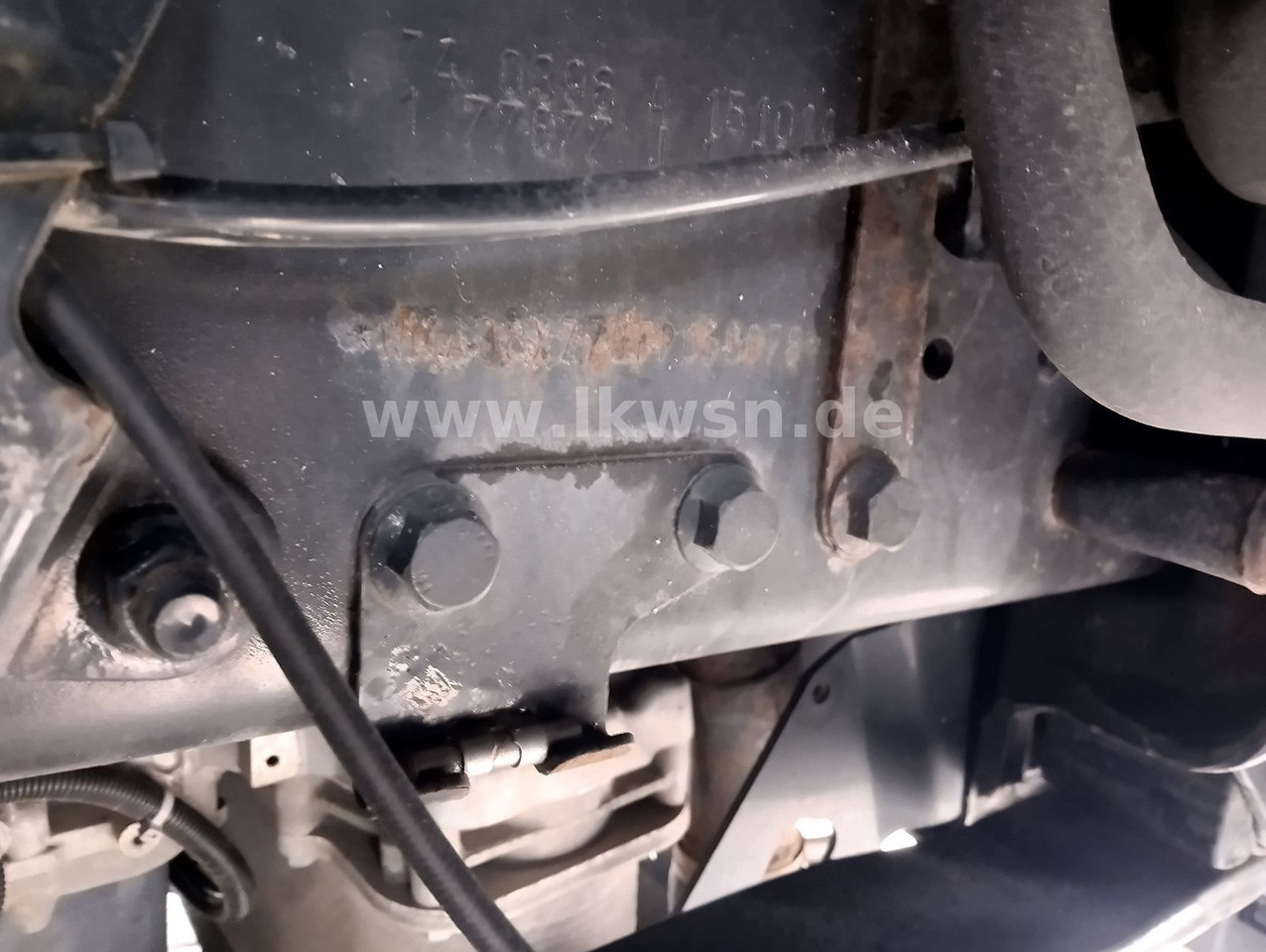 Камион влекач MAN TGX 18:440 FLT XLX 2xTank Klima Spoiler Kühlbox MAN TGX 18:440 FLT XLX 2xTank Klima Spoiler Kühlbox: слика 19 Камион влекач MAN TGX 18:440 FLT XLX 2xTank Klima Spoiler Kühlbox MAN TGX 18:440 FLT XLX 2xTank Klima Spoiler Kühlbox: слика 19