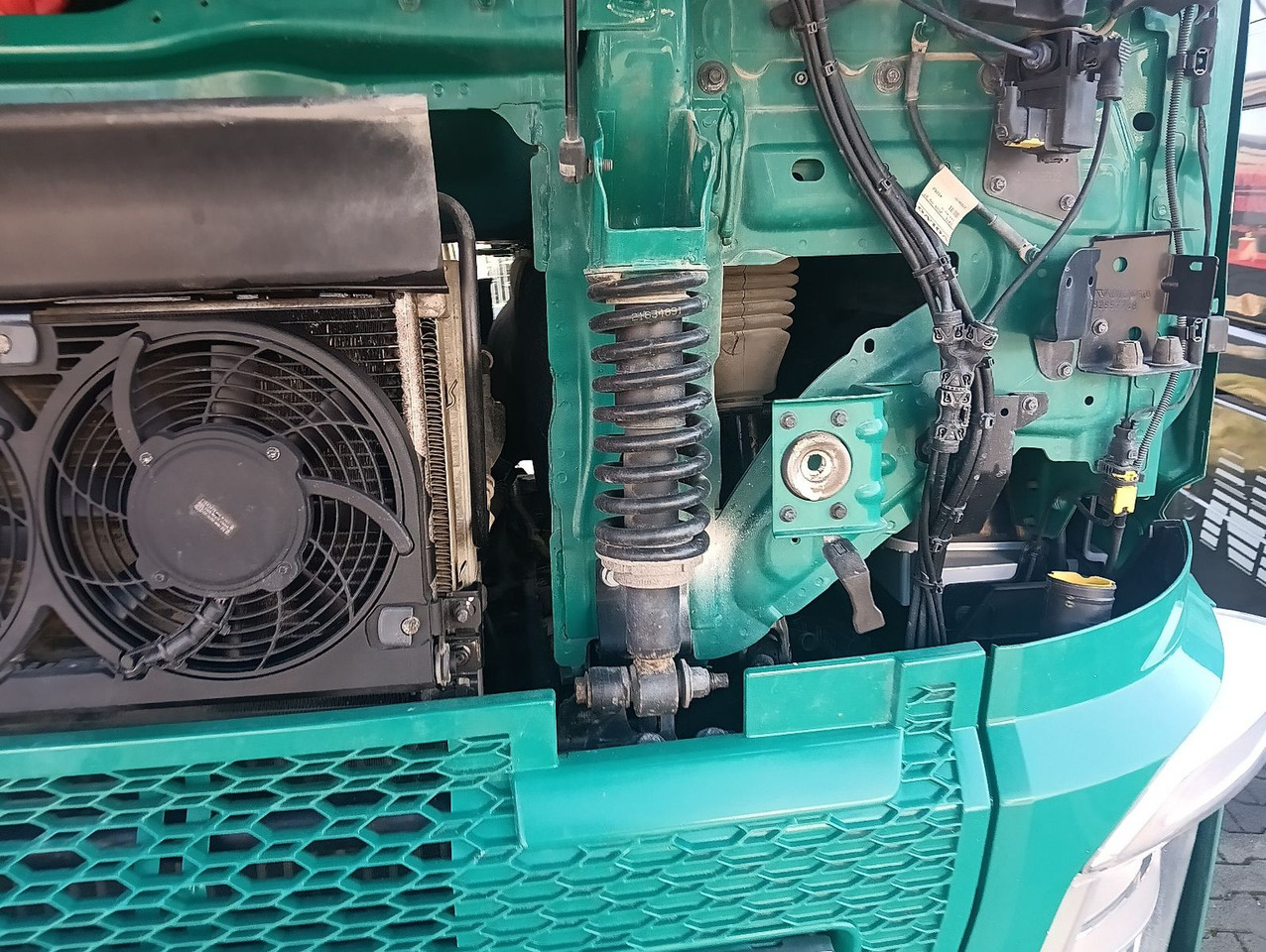 Камион влекач Volvo FH 500 4x2T X-Track Globe I-PARC HydraulikUNFALL: слика 43