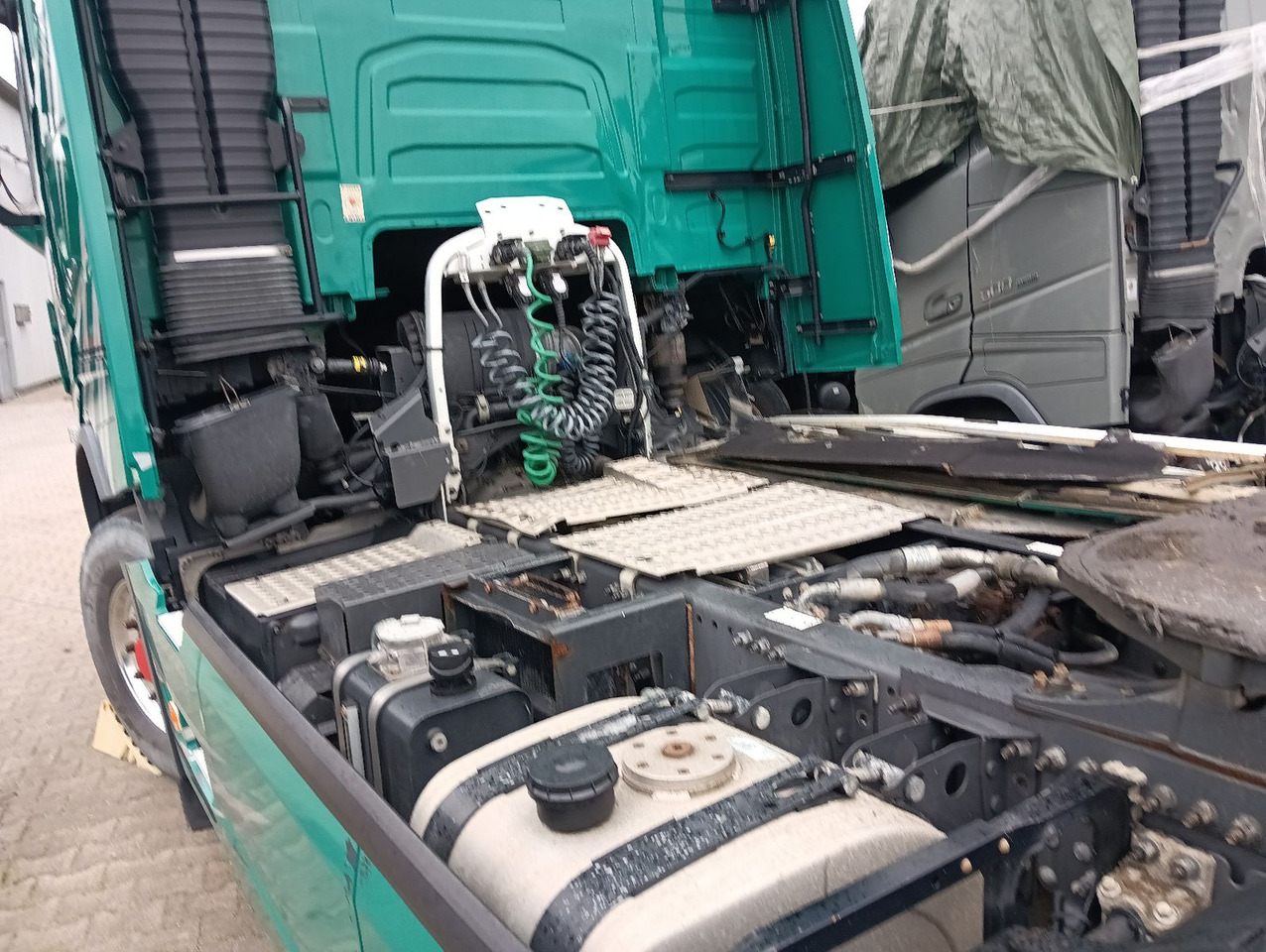 Камион влекач Volvo FH 500 4x2T X-Track Globe I-PARC HydraulikUNFALL: слика 21