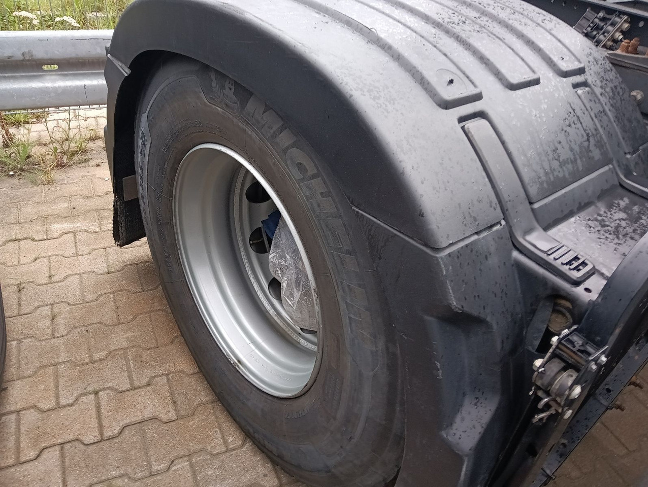 Камион влекач Volvo FH 500 4x2T X-Track Globe I-PARC HydraulikUNFALL: слика 29