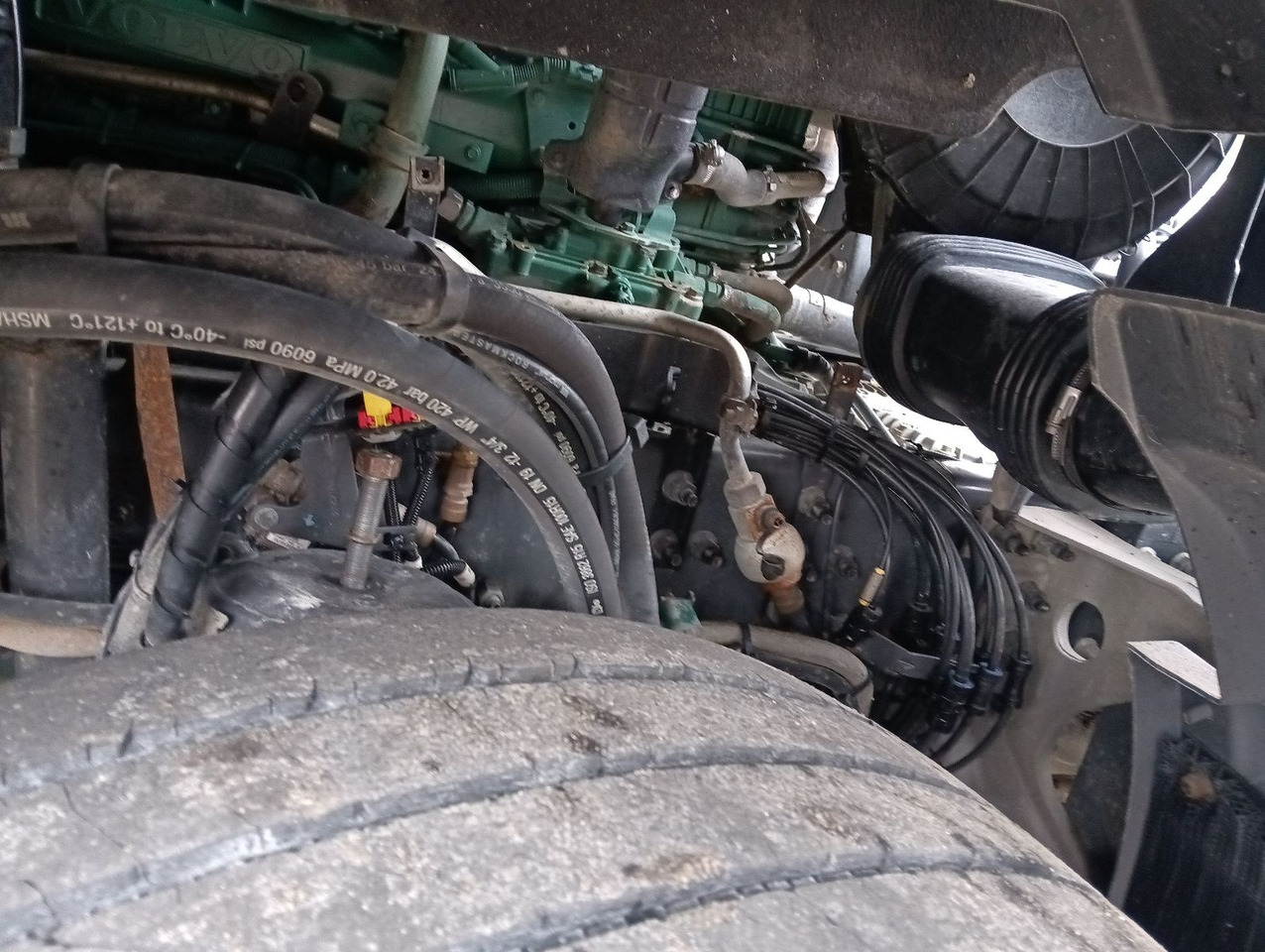 Камион влекач Volvo FH 500 4x2T X-Track Globe I-PARC HydraulikUNFALL: слика 23