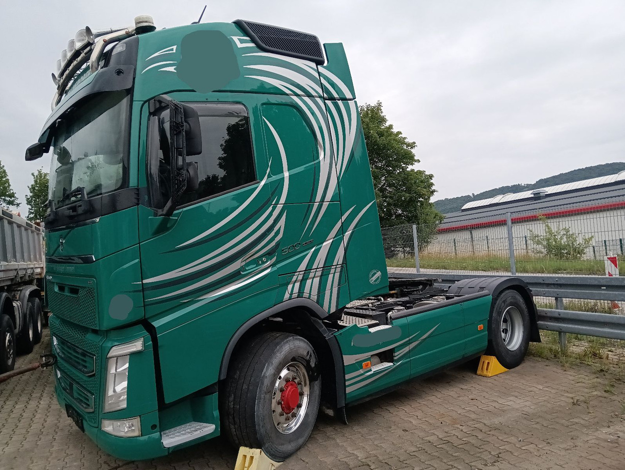 Volvo FH 500 4x2T X-Track Globe I-PARC HydraulikUNFALL - Камион влекач: слика 4 Volvo FH 500 4x2T X-Track Globe I-PARC HydraulikUNFALL - Камион влекач: слика 4