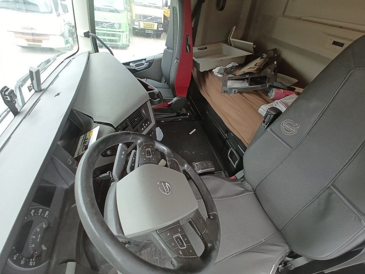 Камион влекач Volvo FH 500 4x2T X-Track Globe I-PARC HydraulikUNFALL: слика 19