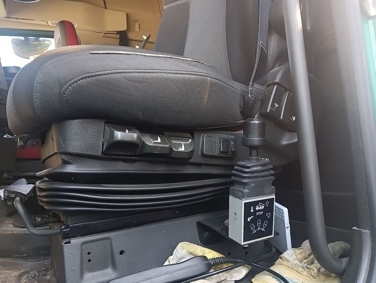 Камион влекач Volvo FH 500 4x2T X-Track Globe I-PARC HydraulikUNFALL: слика 50