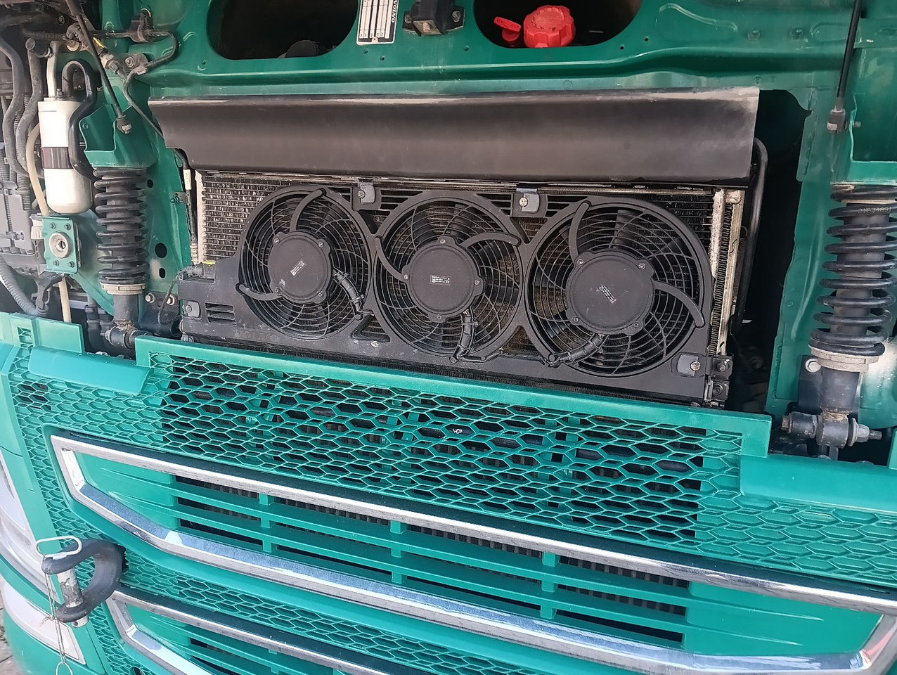 Камион влекач Volvo FH 500 4x2T X-Track Globe I-PARC HydraulikUNFALL: слика 44