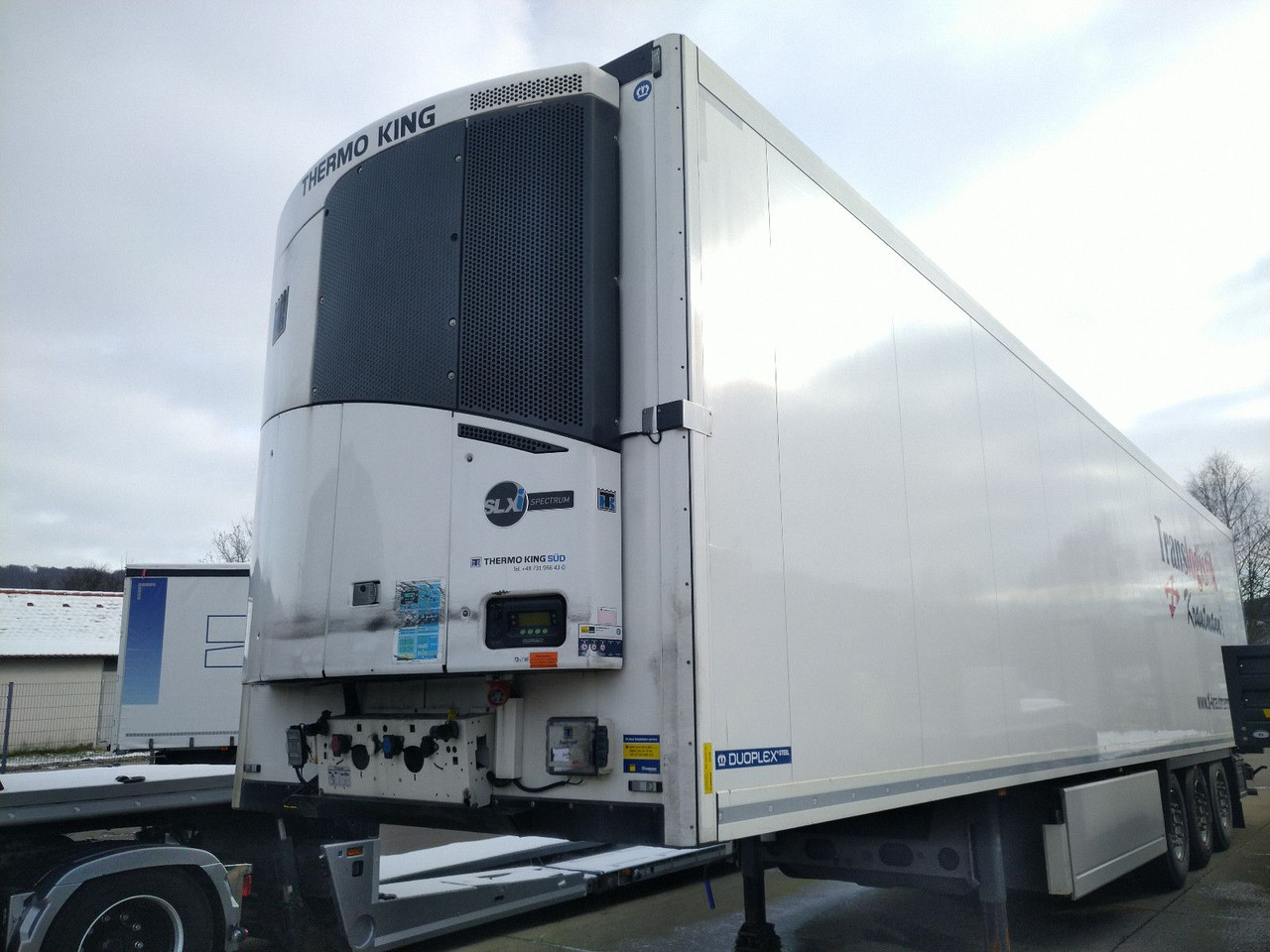 Krone SDR27eL4-MT Blumen BiTemp TK SLXi Double Rolltor - Полуприколка сандучар: слика 1 Krone SDR27eL4-MT Blumen BiTemp TK SLXi Double Rolltor - Полуприколка сандучар: слика 1