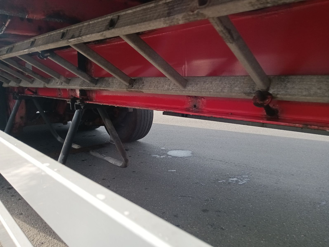 Полуприколка со подвижен под за истовар Reisch RSBS35/24LK 92m3WalkingFloor  SAF Disc Boden Top: слика 20