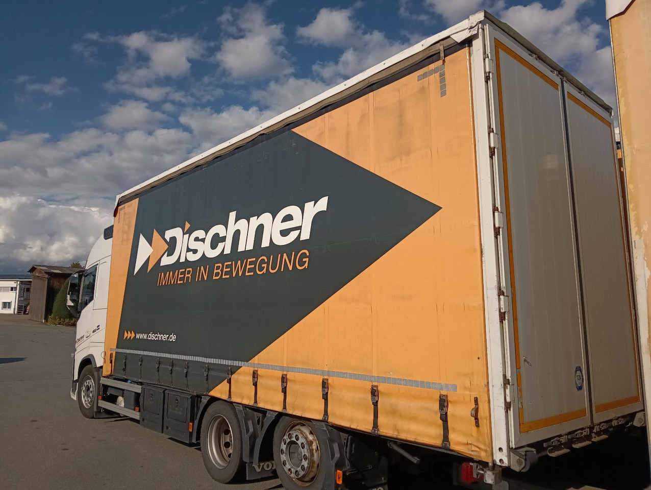 Volvo 2x JUMBO 120m3 FH460 Globe 6x2 SCHMITZ I-PARCool - Камион со церада: слика 5 Volvo 2x JUMBO 120m3 FH460 Globe 6x2 SCHMITZ I-PARCool - Камион со церада: слика 5