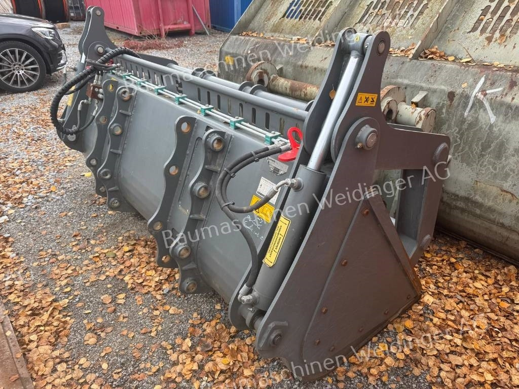 Saphir Greifschaufel - Друга машина: слика 2 Saphir Greifschaufel - Друга машина: слика 2