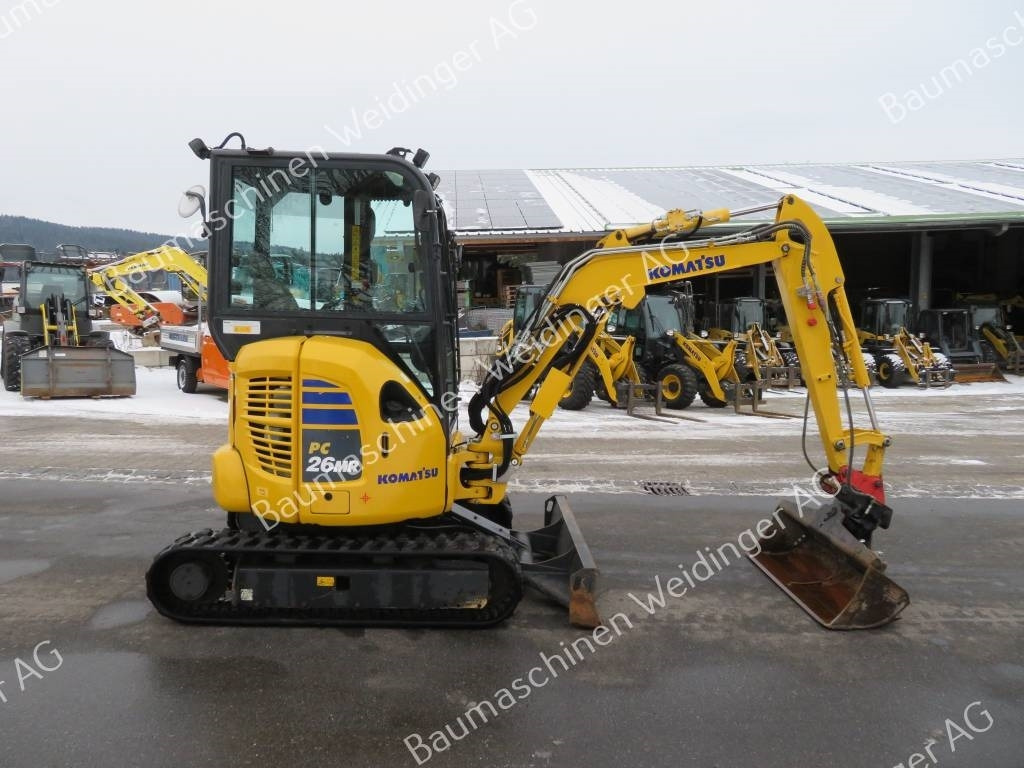 Komatsu PC 26 MR-5 - Мини багер: слика 2 Komatsu PC 26 MR-5 - Мини багер: слика 2