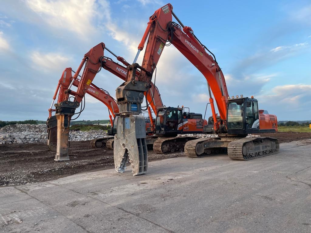 HAMMER RH35 Rotating Pulveriser to suit Hitachi ZX350 - Багер за уривање: слика 1 HAMMER RH35 Rotating Pulveriser to suit Hitachi ZX350 - Багер за уривање: слика 1