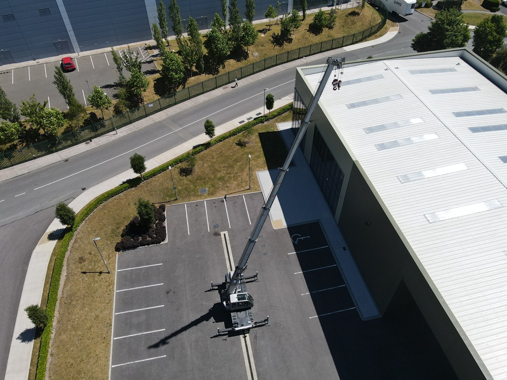 KATO 13 Ton City Crane with Only 6,822kms and 1,362 hours from New - Кран за секакви терени: слика 1 KATO 13 Ton City Crane with Only 6,822kms and 1,362 hours from New - Кран за секакви терени: слика 1