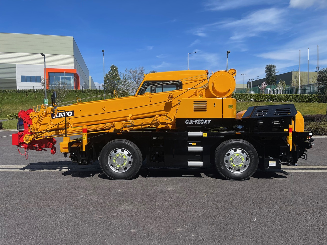 KATO CR-130Rv - 13 Ton Crane - Joystick Control & Stage V Engine - Мобилен кран: слика 2 KATO CR-130Rv - 13 Ton Crane - Joystick Control & Stage V Engine - Мобилен кран: слика 2