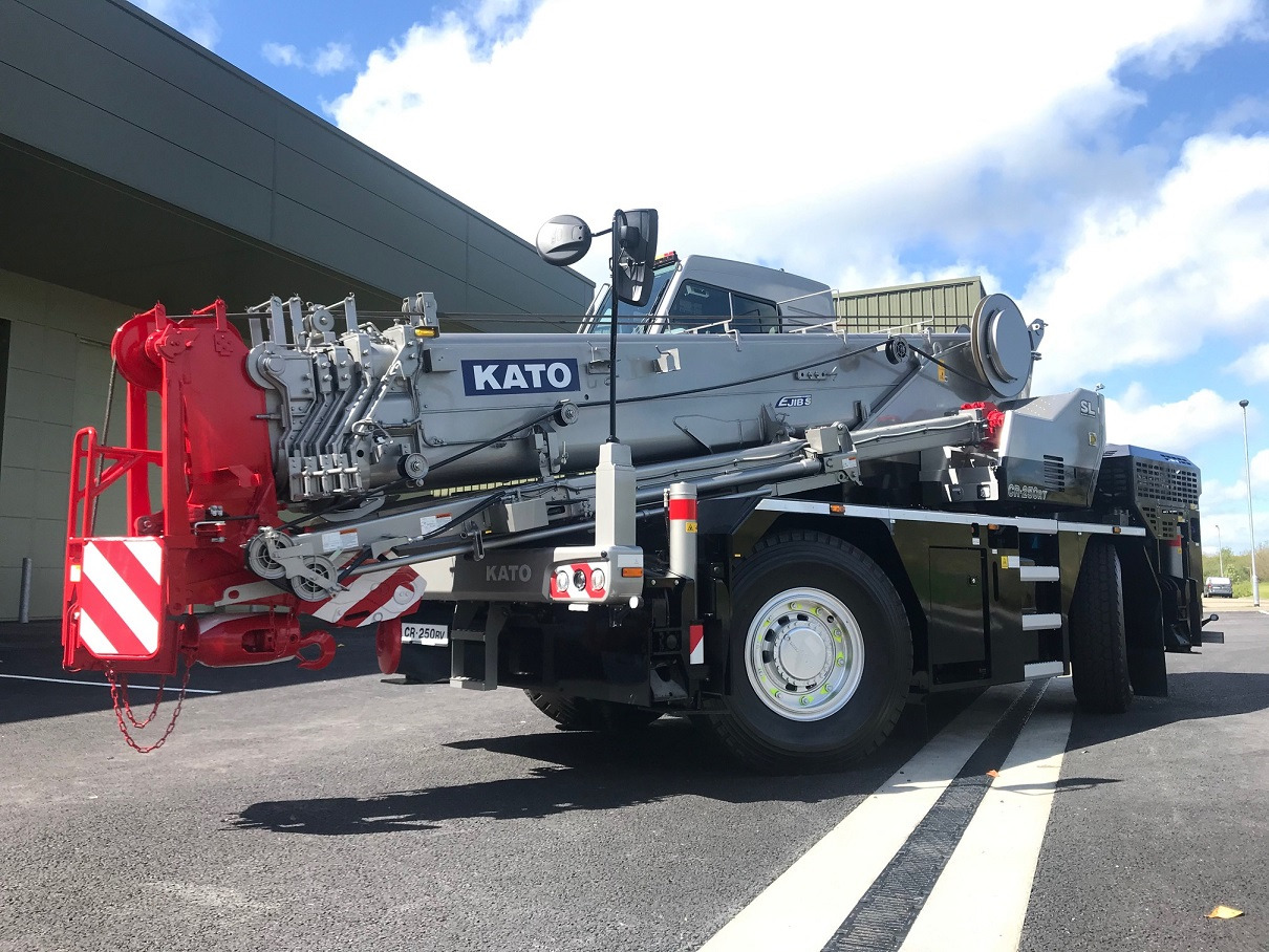 KATO CR-250Rv - 25 Ton Crane - Мобилен кран: слика 3 KATO CR-250Rv - 25 Ton Crane - Мобилен кран: слика 3