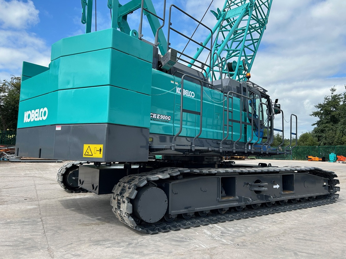 KOBELCO CKE900G-2 - 100 Ton Crawler Crane - Excellent Condition - Кран со гасеници: слика 1 KOBELCO CKE900G-2 - 100 Ton Crawler Crane - Excellent Condition - Кран со гасеници: слика 1
