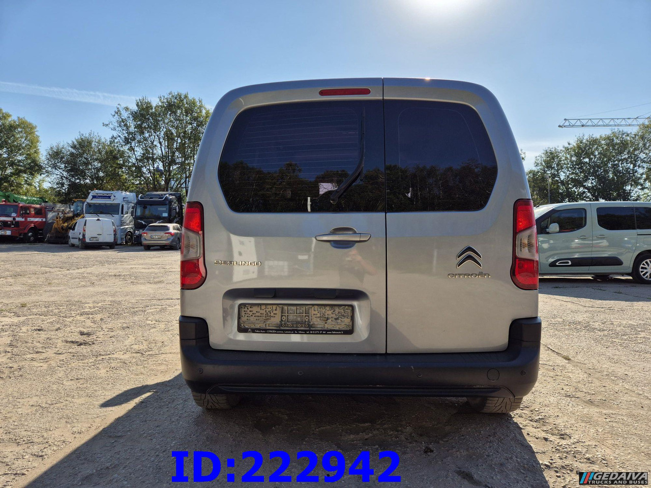 Автомобил CITROEN Berlingo: слика 7