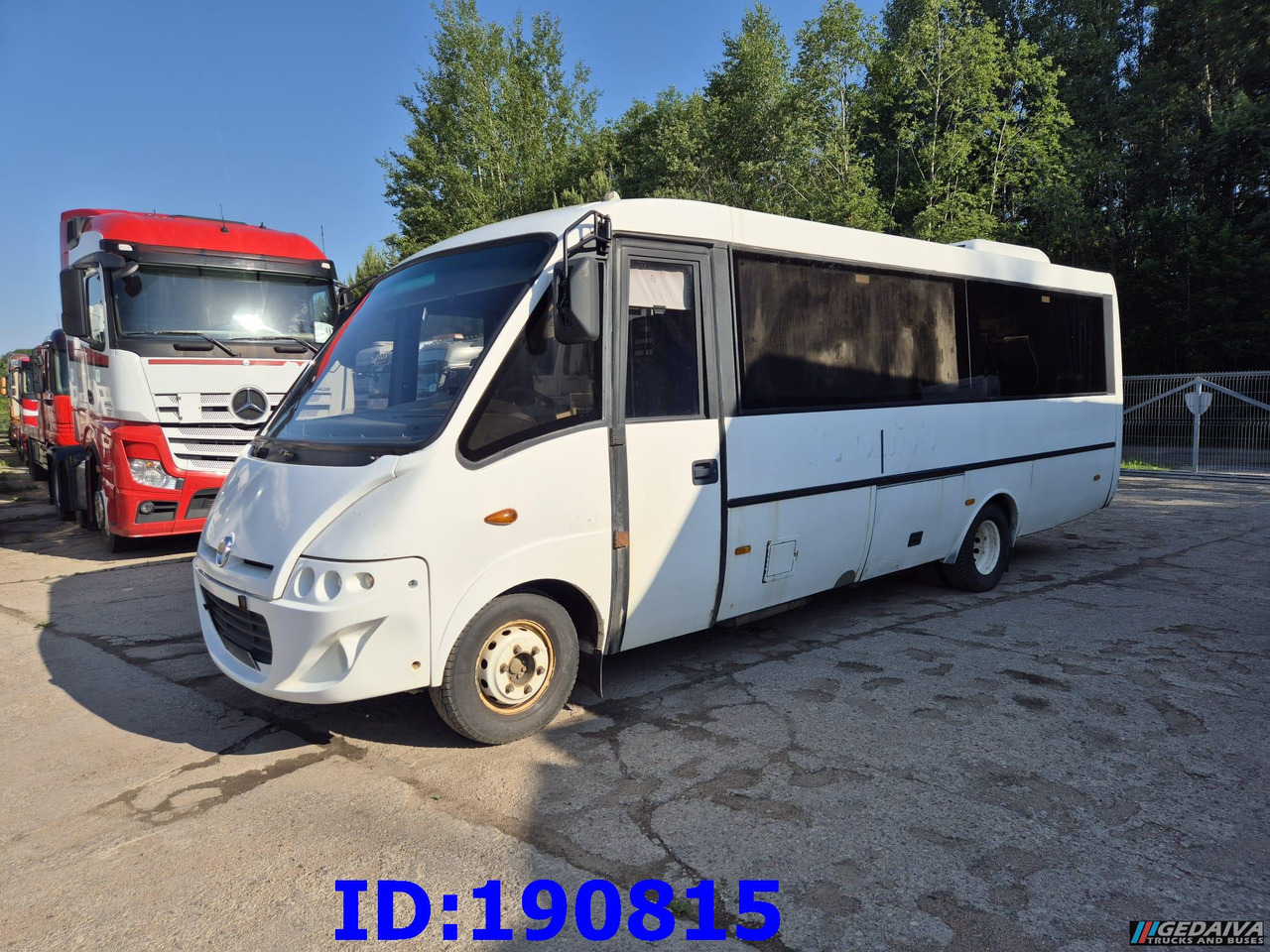 IVECO 65c18 Thesi Kapena 27place (Engine problem) - Патнички вагон автобус: слика 3 IVECO 65c18 Thesi Kapena 27place (Engine problem) - Патнички вагон автобус: слика 3