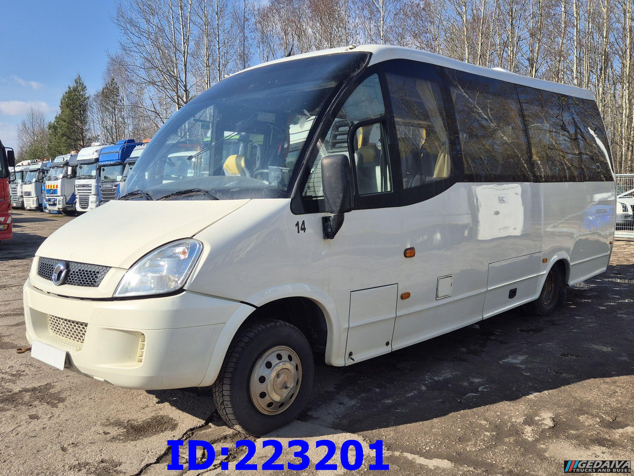 IVECO Wing 25-seater (Engine problem) - Патнички вагон автобус: слика 1 IVECO Wing 25-seater (Engine problem) - Патнички вагон автобус: слика 1