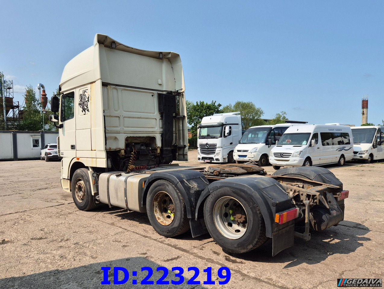DAF XF 105.460 6X2 (10 tyre) Retarder Euro5 - Камион влекач: слика 5 DAF XF 105.460 6X2 (10 tyre) Retarder Euro5 - Камион влекач: слика 5