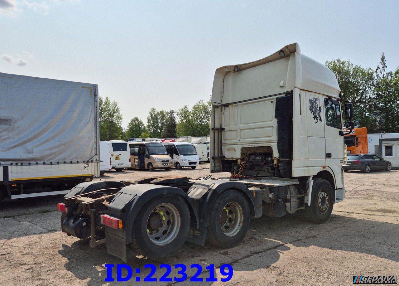 DAF XF 105.460 6X2 (10 tyre) Retarder Euro5 - Камион влекач: слика 5 DAF XF 105.460 6X2 (10 tyre) Retarder Euro5 - Камион влекач: слика 5