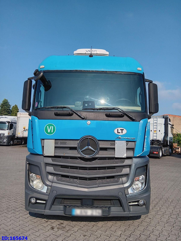 MERCEDES-BENZ Actros 1842 - Mega - Euro6 - Камион влекач: слика 2 MERCEDES-BENZ Actros 1842 - Mega - Euro6 - Камион влекач: слика 2