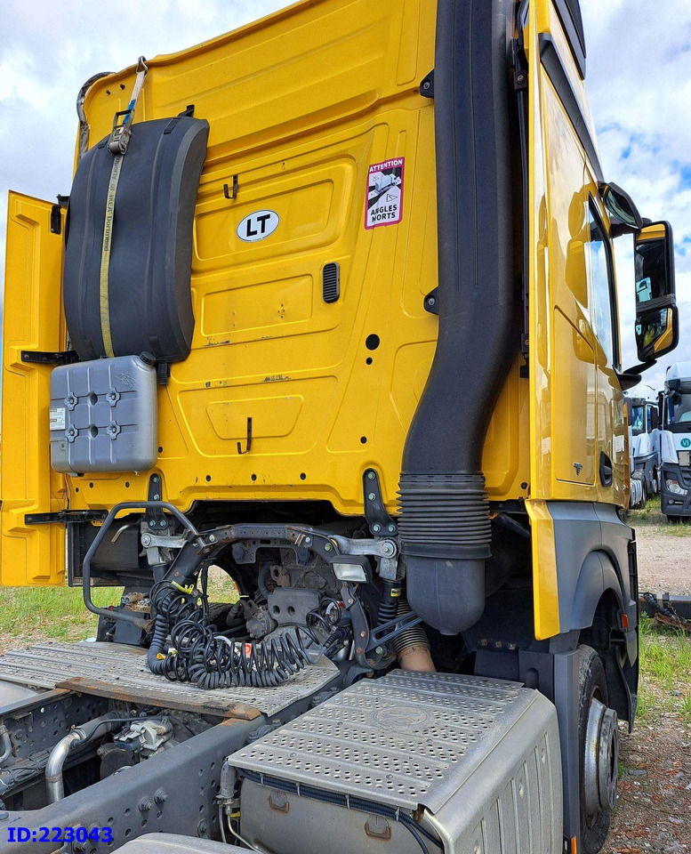MERCEDES-BENZ Actros 1843 - Mega - Euro6 - Камион влекач: слика 5 MERCEDES-BENZ Actros 1843 - Mega - Euro6 - Камион влекач: слика 5