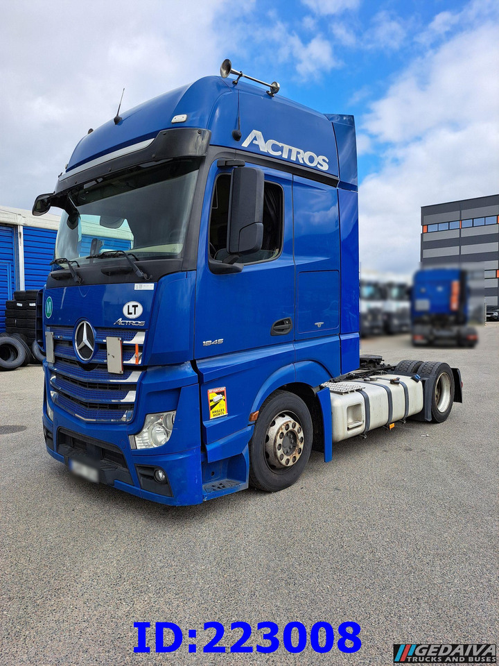 MERCEDES-BENZ Actros 1845 - Mega - Euro6 - Камион влекач: слика 1 MERCEDES-BENZ Actros 1845 - Mega - Euro6 - Камион влекач: слика 1