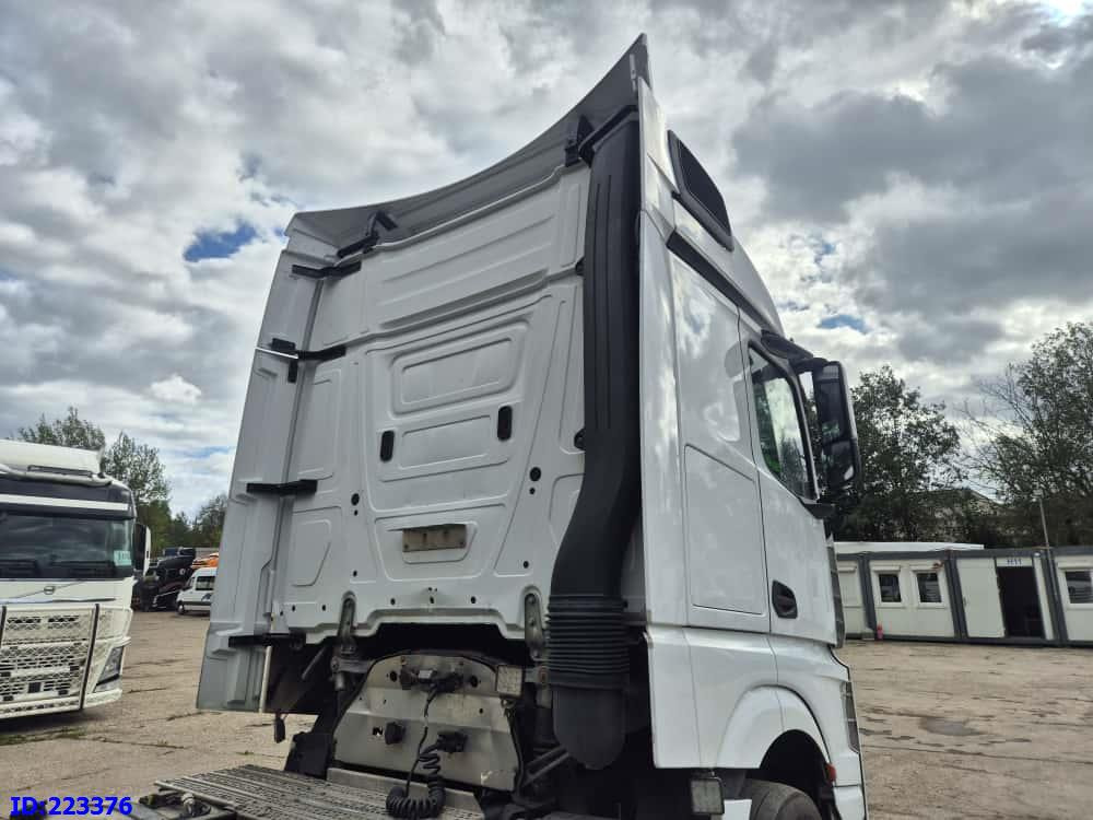 MERCEDES-BENZ Actros 2551 6x2 Euro6 - Камион влекач: слика 5 MERCEDES-BENZ Actros 2551 6x2 Euro6 - Камион влекач: слика 5