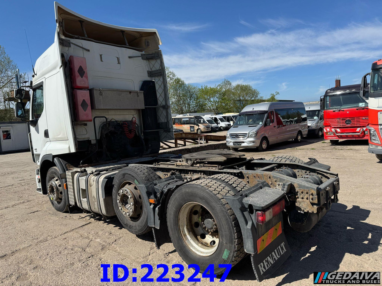 RENAULT Premium 6x2 460 EEV Euro5 - Камион влекач: слика 4 RENAULT Premium 6x2 460 EEV Euro5 - Камион влекач: слика 4