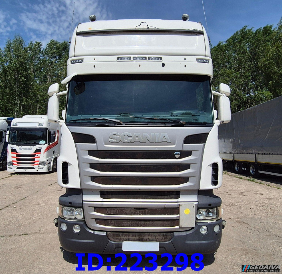 SCANIA R560 V8 Retarder 6x2 - Камион влекач: слика 2 SCANIA R560 V8 Retarder 6x2 - Камион влекач: слика 2